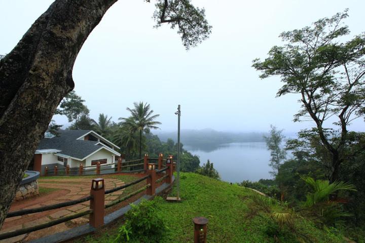 Wayanad Silver Woods Екстериор снимка
