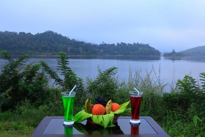 Wayanad Silver Woods Екстериор снимка