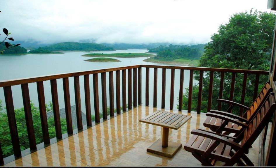 Wayanad Silver Woods Екстериор снимка